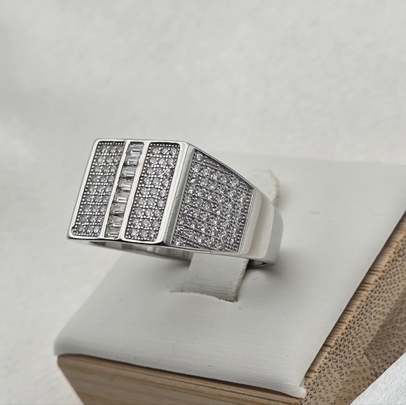 Sterling Silver 925 CZ Pave Statement Ring - Picture 3 of 8